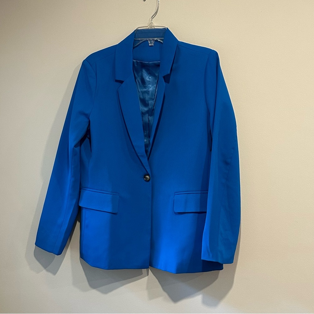 Pretty peacock, blue women’s blazer, brand, new, never worn, size medium NWOT